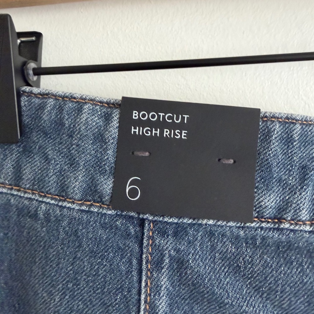 NWT White House Black Market Zip Hem Bootcut Jeans High Rise 6R Classic Chic - Picture 7 of 8
